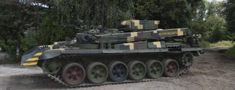 В "Укроборонпромі" показали новий броньовик "Лев", який вже готовий до серійного випуску