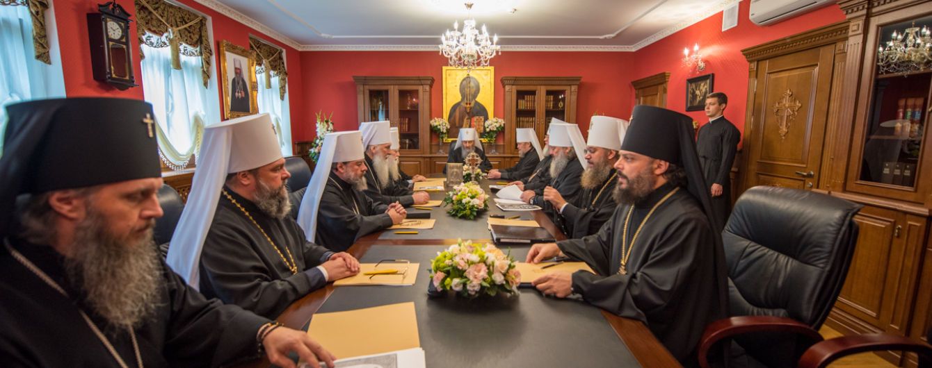 В УПЦ МП розгнівалися через екзархів із Константинополя та закликають їх залишити Україну