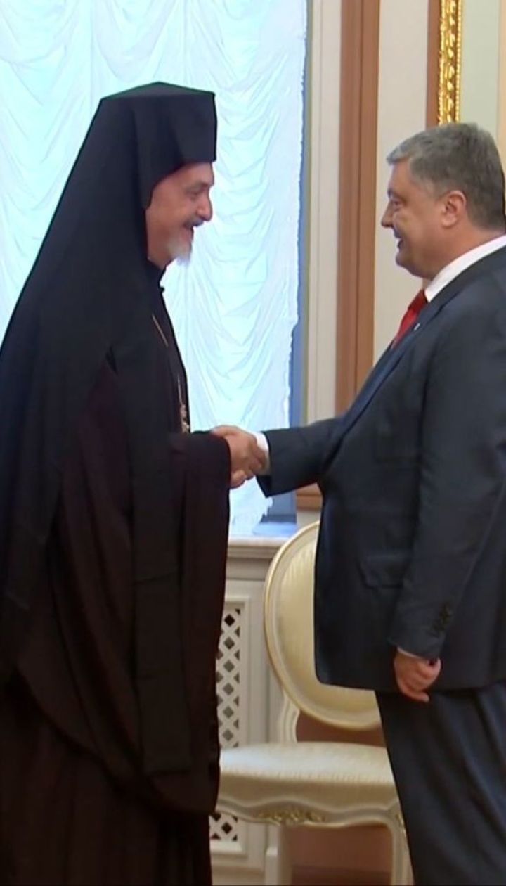 Порошенко заявив, що процес надання Україні томосу на створення помісної церкви уже на фінальній стадії