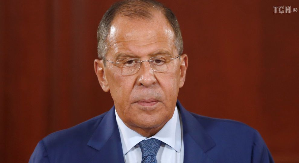 Лавров хотів пожартувати над Порошенком - і осоромився. У Мережі його тролять через невдалу репліку