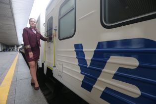 "Укрзалізниця" відновила можливість повернення квитків через Інтернет
