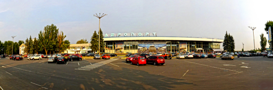 Ремонт аеропорту у Дніпрі ініціюють через електронну петицію