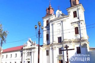 На Ивано-Франковщине произошла драка за помещение церкви Московского патриархата