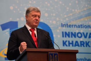 Порошенко говорив з очільником УПЦ МП Онуфрієм після зриву зустрічі з єпископами церкви – ЗМІ