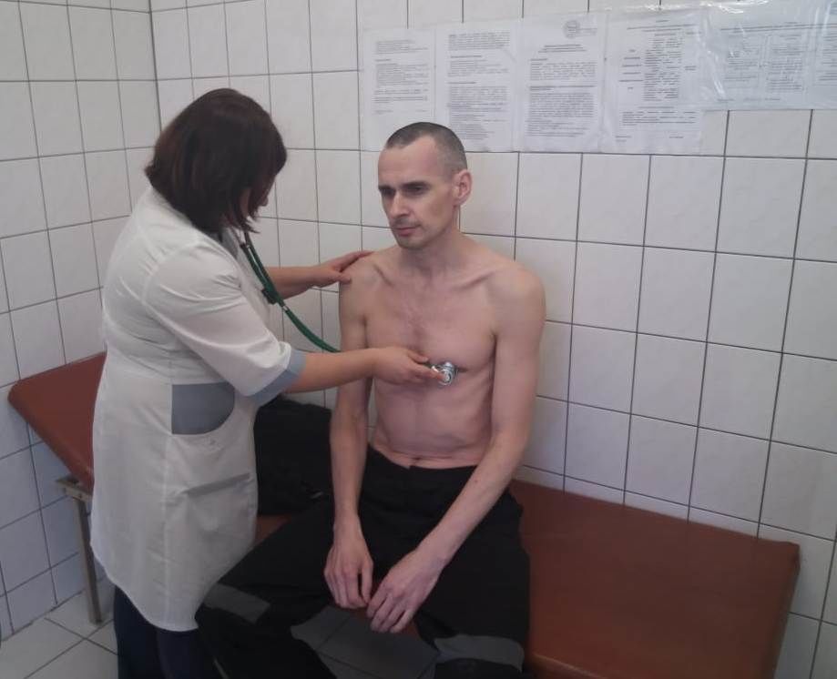 Сенцов у лікарні
