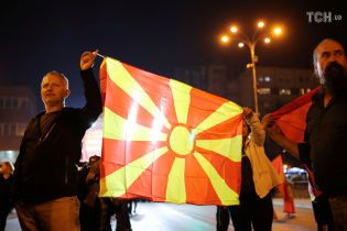 Проти президента Македонії відкрили провадження за відмову погоджувати перейменування країни