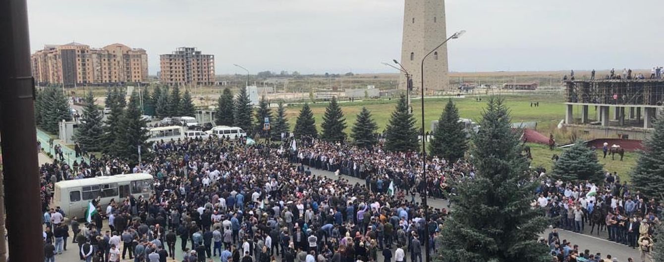 В Ингушетии снова протесты против обмена территориями с Чечней, правоохранители открыли огонь