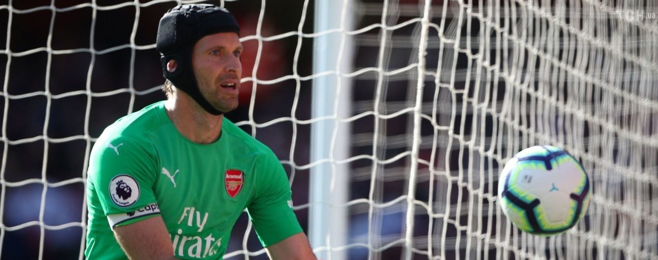 Творці FIFA 19 прислухалися до думки воротаря "Арсенала" та змінили його зовнішній вигляд у грі