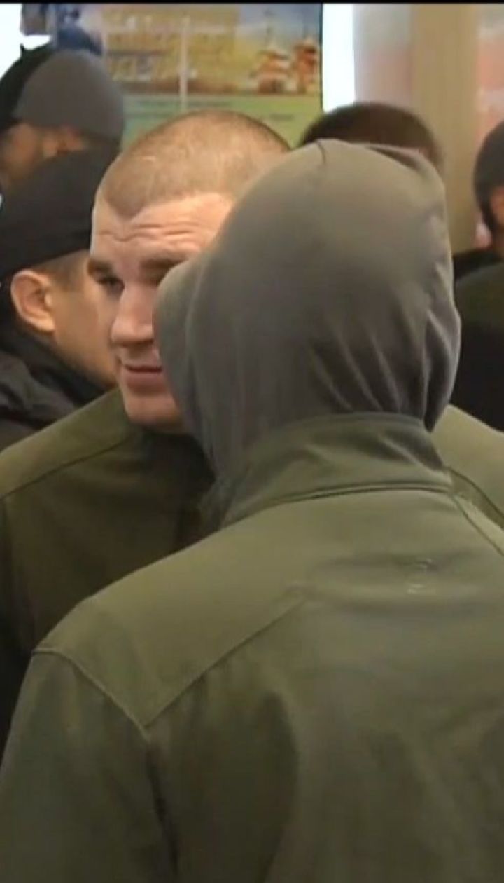 На столичного депутата Сергея Гусовского напали в стенах КГГА
