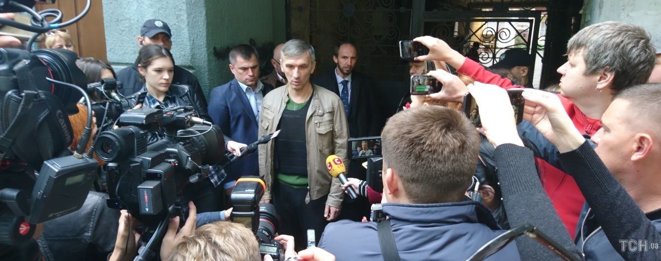 Полиция рассматривает три версии нападения на активиста Михайлика в Одессе
