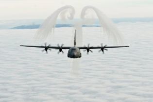 Американский разведывательный самолет вошел в акваторию Черного моря - СМИ