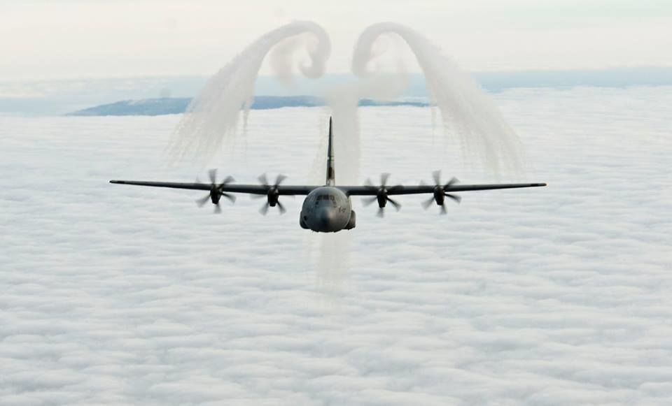Військовий літак США 2
