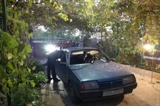 На Одесчине во двор чиновницы бросили взрывчатку - СМИ