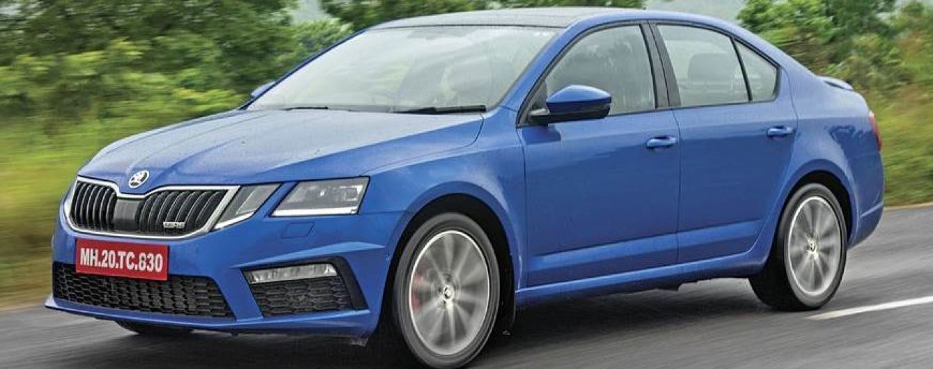 В Skoda оповестили о выпуске гибридной модели