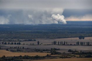 Вибухи боєприпасів в Ічні. Прокуратура розглядає службову недбалість та диверсію