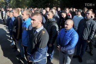 У військкоматі б’ють на сполох: призовна кампанія у Києві на межі зриву