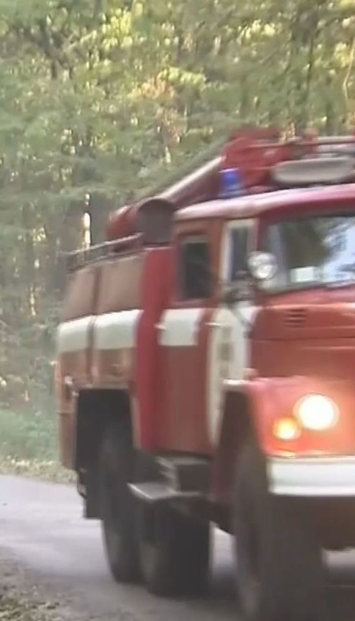 На арсенале боеприпасов на Черниговщине до сих пор не погасили несколько очагов пожара