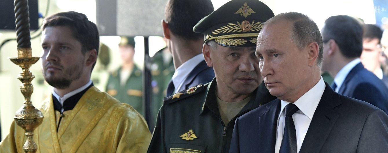 Рада безпеки РФ на чолі з Путіним обговорила ситуацію з православною церквою в Україні