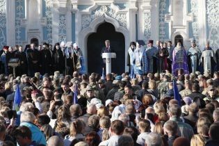 Порошенко заверил, что не даст Кремлю разжечь религиозную войну в Украине
