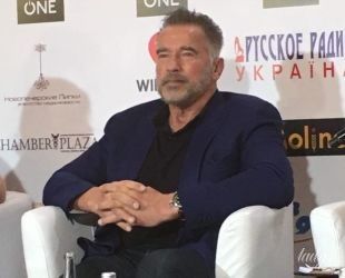 "Это меня серьезно шокировало": Арнольд Шварценеггер рассказал о перенесенной операции на сердце