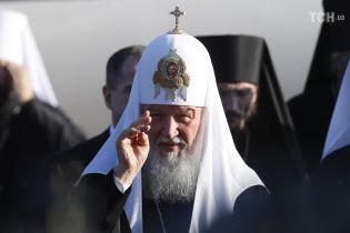 Патриарх Кирилл обвинил сторонников независимой Украинской церкви в "служении тьме"