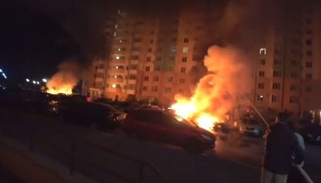 Сотруднице Коцюбинского поселкового совета сожгли две машины