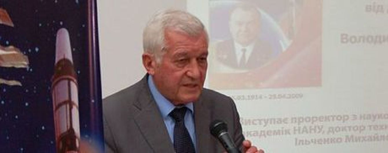 На 74 году жизни скончался вице-премьер и экс-министр обороны Украины