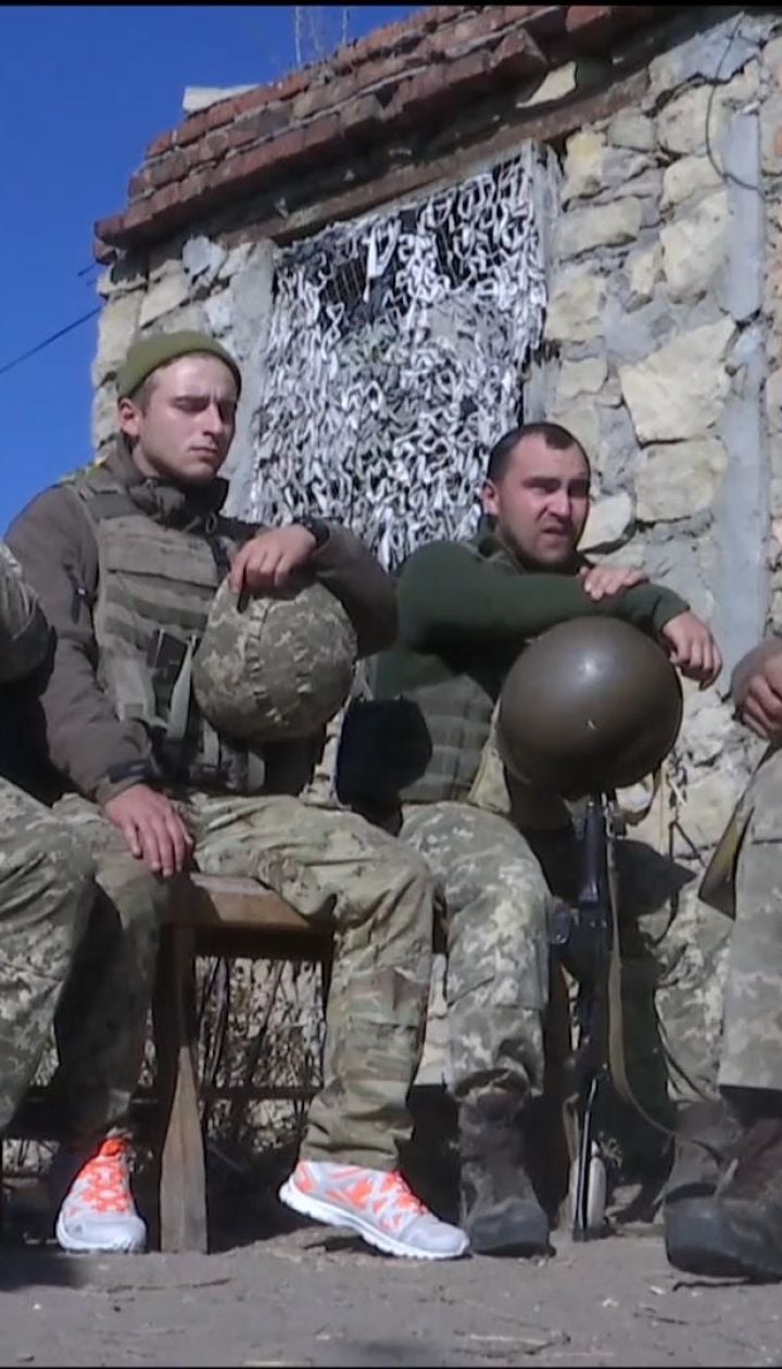 Свято на передовій. Як військові на фронті відзначили День захисника України