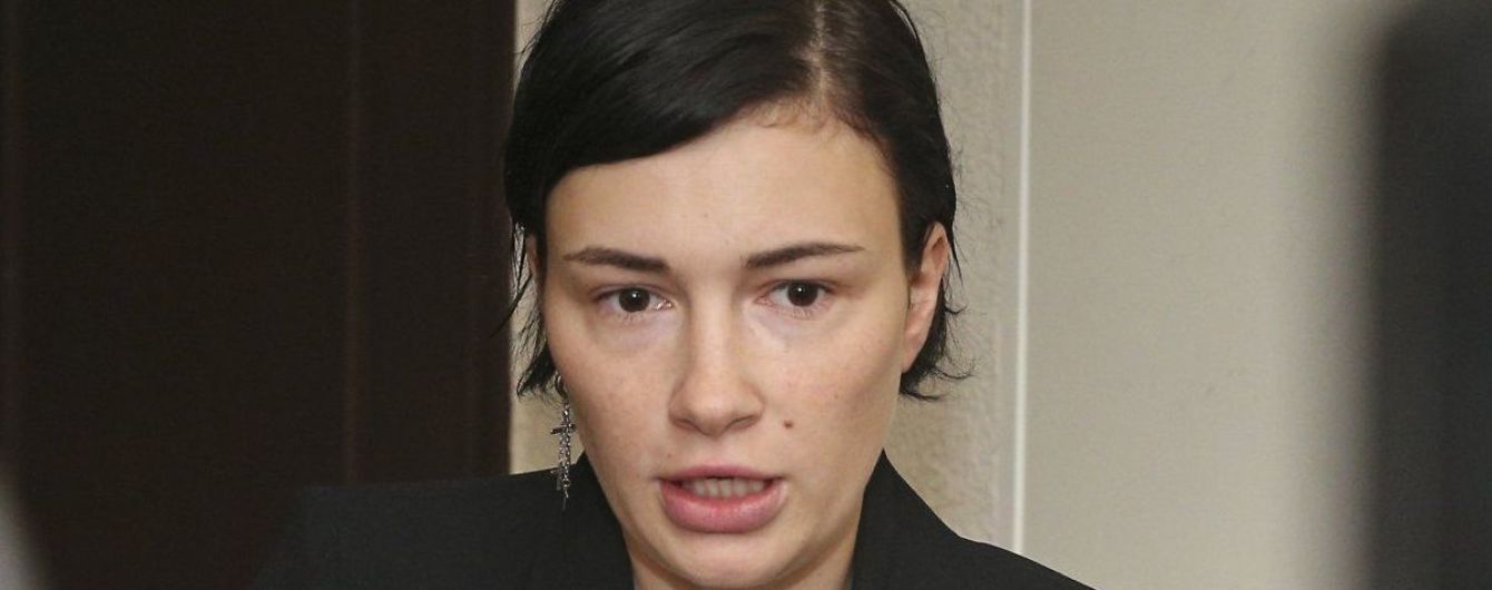 Устала слушать, что я не формат: Анастасия Приходько уходит со сцены