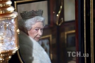 Очередь на корону: все престолонаследники Британии в одной инфографике