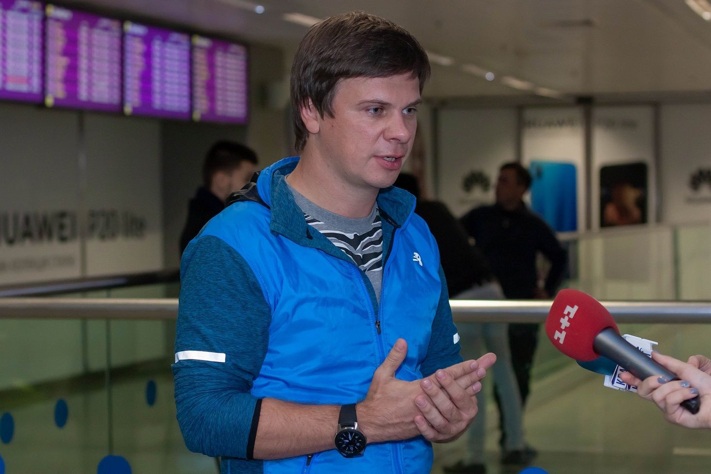 Дмитро Комаров "Світ навиворіт"_1