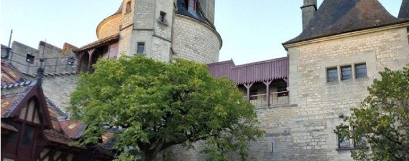 Український корупціонер, який зімітував свою смерть, купив замок у Франції – Європол