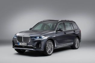В BMW раскрыли подробности внедорожника X7