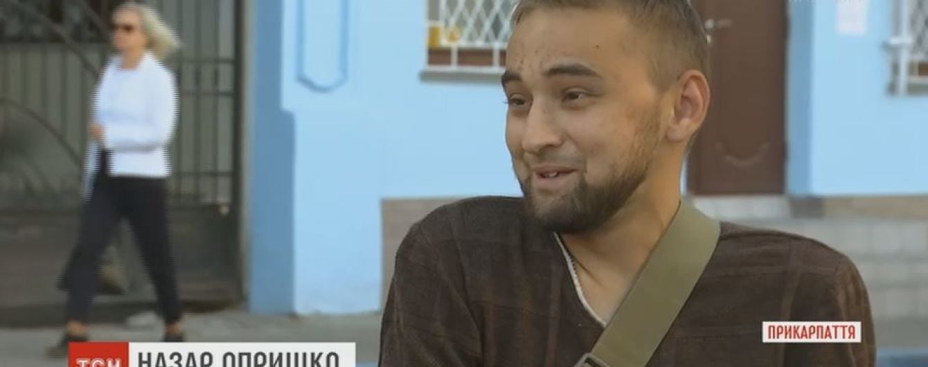 Защитник Донецкого аэропорта Назар Опришко вынужден просить помощи