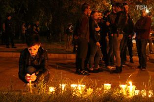 До 20 осіб збільшилося число загиблих унаслідок стрілянини у Керчі