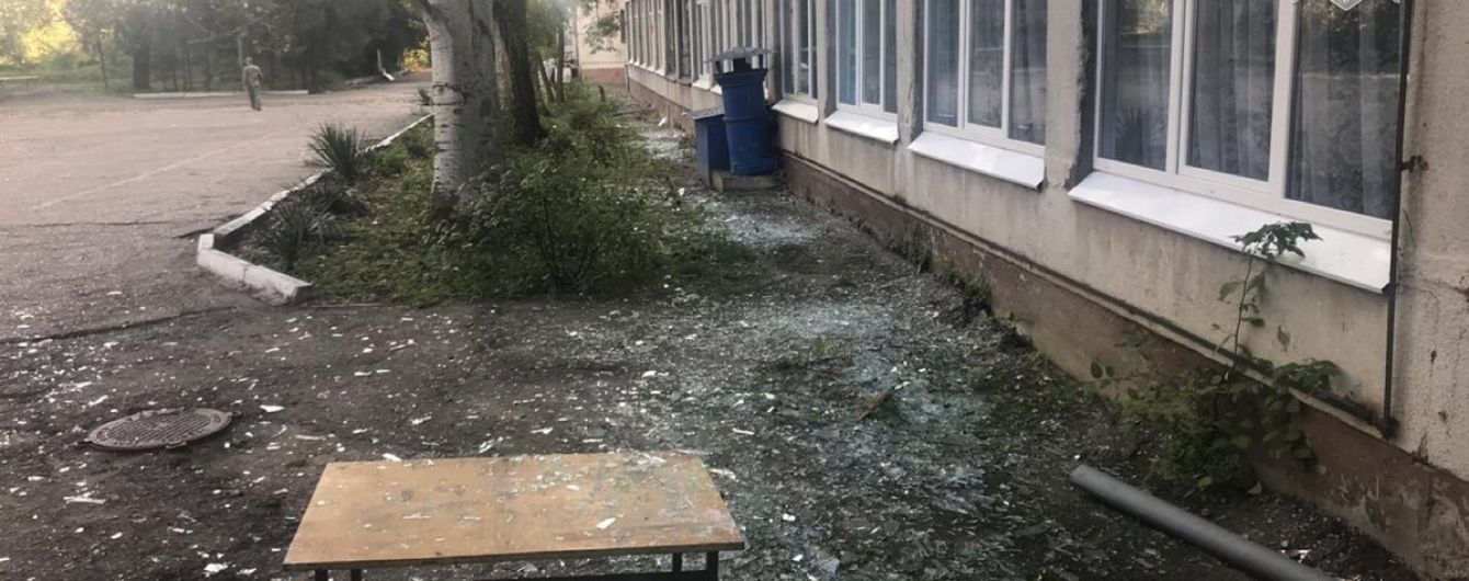 РосСМИ показали видео с камер наблюдений во время убийств в колледжи Керчи