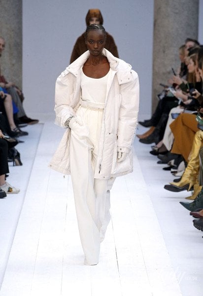 Коллекция Max Mara прет-а-порте сезона осень-зима 2020-2021 / © East News