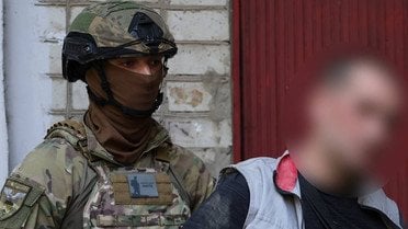 У Харкові затримали групу яка напала на матір військового_7