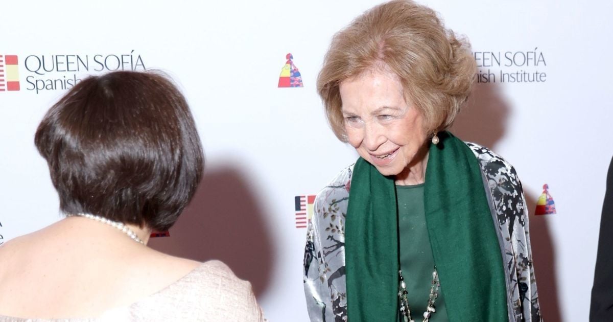 Королева Софія