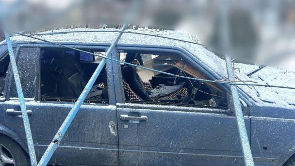 Разрушение в Киевской области в результате падения обломков ракет / © МВС Украины в Telegram