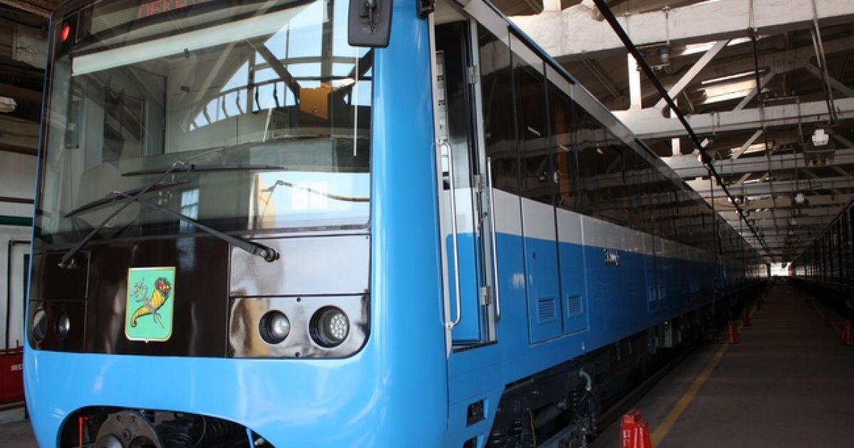 У Харківському метрополітені з&rsquo;явився новий поїзд метро, який виготовили в Кременчуці на Полтавщині