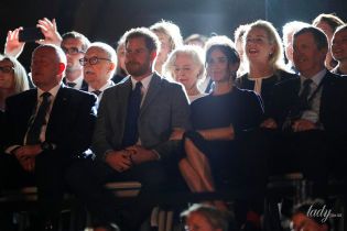 В платье от Stella McCartney и новых серьгах: герцогиня Меган и принц Гарри на церемонии открытия "Игр Непокоренных"
