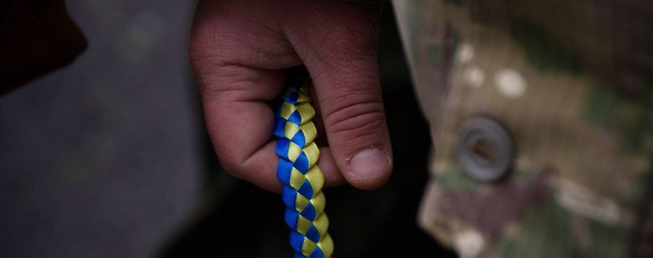 Порошенко наградил 88 военных. Четверть из них - посмертно