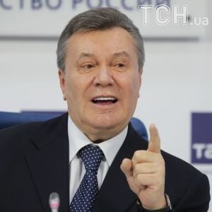 Адвокат рассказал, при каком условии Янукович будет принимать участие в суде