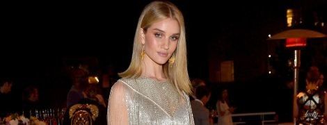 У сукні від Givenchy: Розі Гантінгтон-Вайтлі прийшла на церемонію в цікавому вбранні