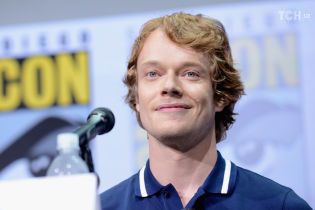Теон Грейджой из "Игры престолов" впервые стал отцом