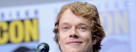 Теон Ґрейджой з "Гри престолів" вперше став батьком