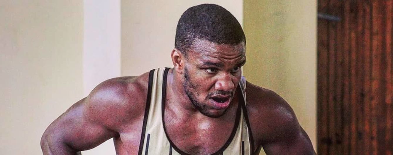 Украинец Беленюк завоевал "серебро" на Чемпионате мира по борьбе