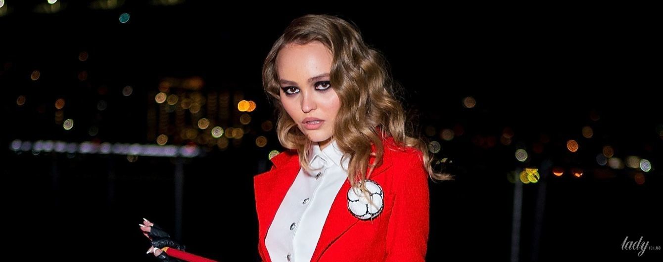 Когда твой костюм на Хэллоуин от Chanel: Лили-Роуз Депп продемонстрировала эффектный образ