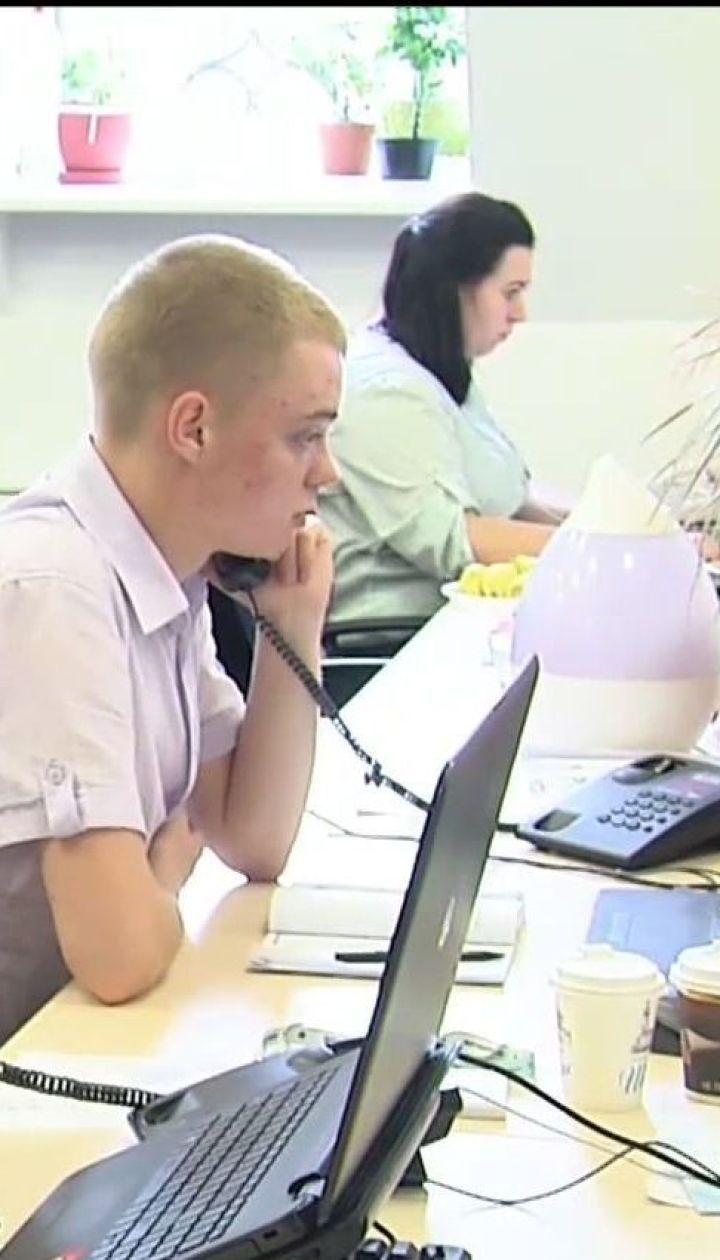 Курс валют, законний прогул роботи та заборгованість заробітної плати - економічні новини